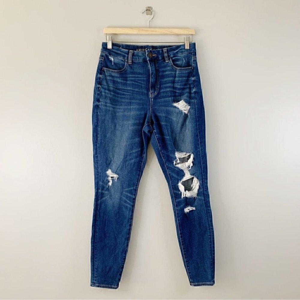 Real Good AE Dream Curvy High-Waisted Jegging | Stretchy | Distressed Denim | Me